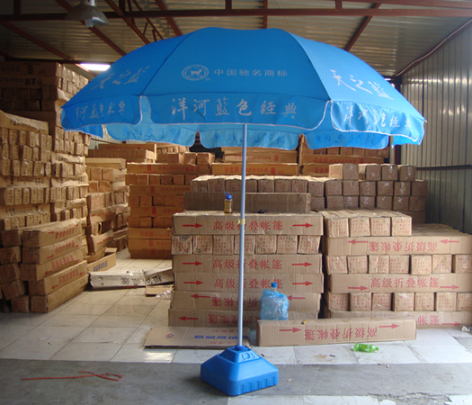 防風(fēng)廣告太陽傘